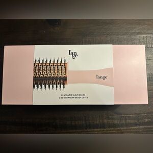Lange Pink 2-in-1 Titanium Brush Dryer